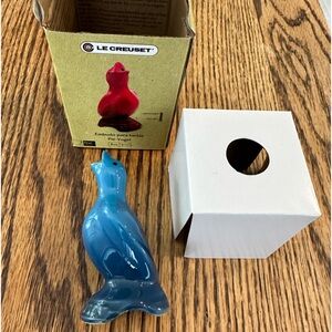 Le Creuset Pie Bird Funnel NIB Marseille